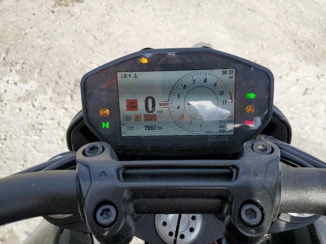 2021 DUCATI HYPERMOTAR ZDMBAJDT4MB007788
