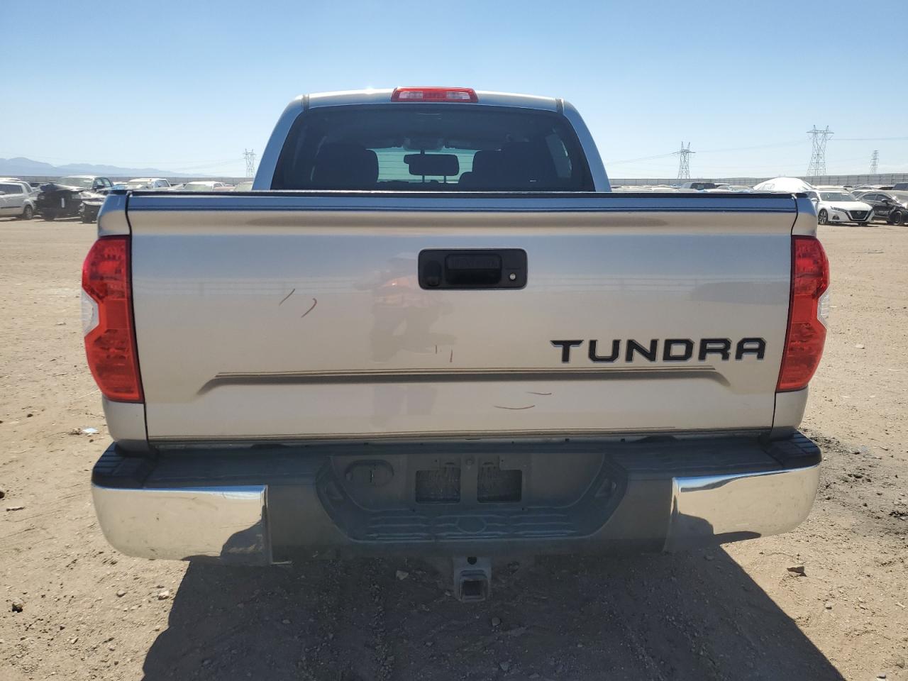 5TFEW5F13GX202687 2016 Toyota Tundra Crewmax Sr5