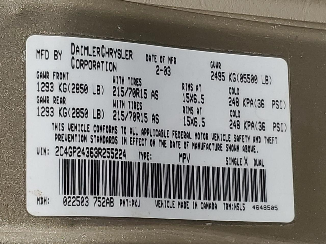 2C4GP24363R255224 2003 Chrysler Town & Country