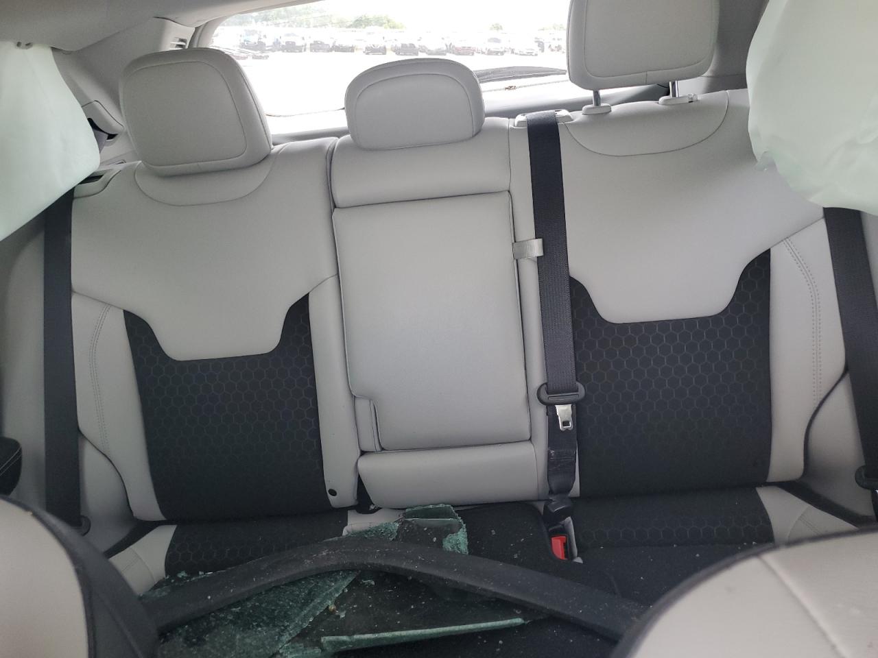 3C4NJDBBXMT534379 2021 Jeep Compass Latitude