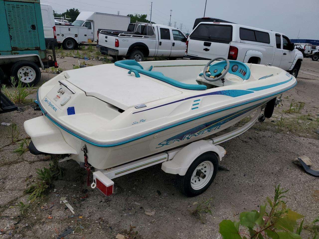 Lot #2836018555 1995 SEAR BOAT