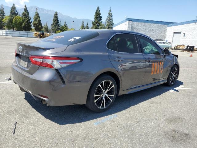 VIN 4T1B11HK0JU555697 2018 Toyota Camry, L no.3