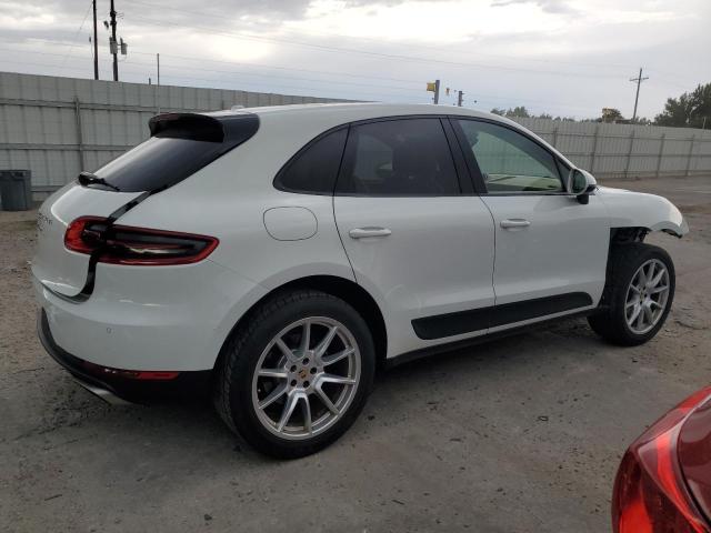 VIN WP1AA2A50HLB00163 2017 Porsche Macan no.3