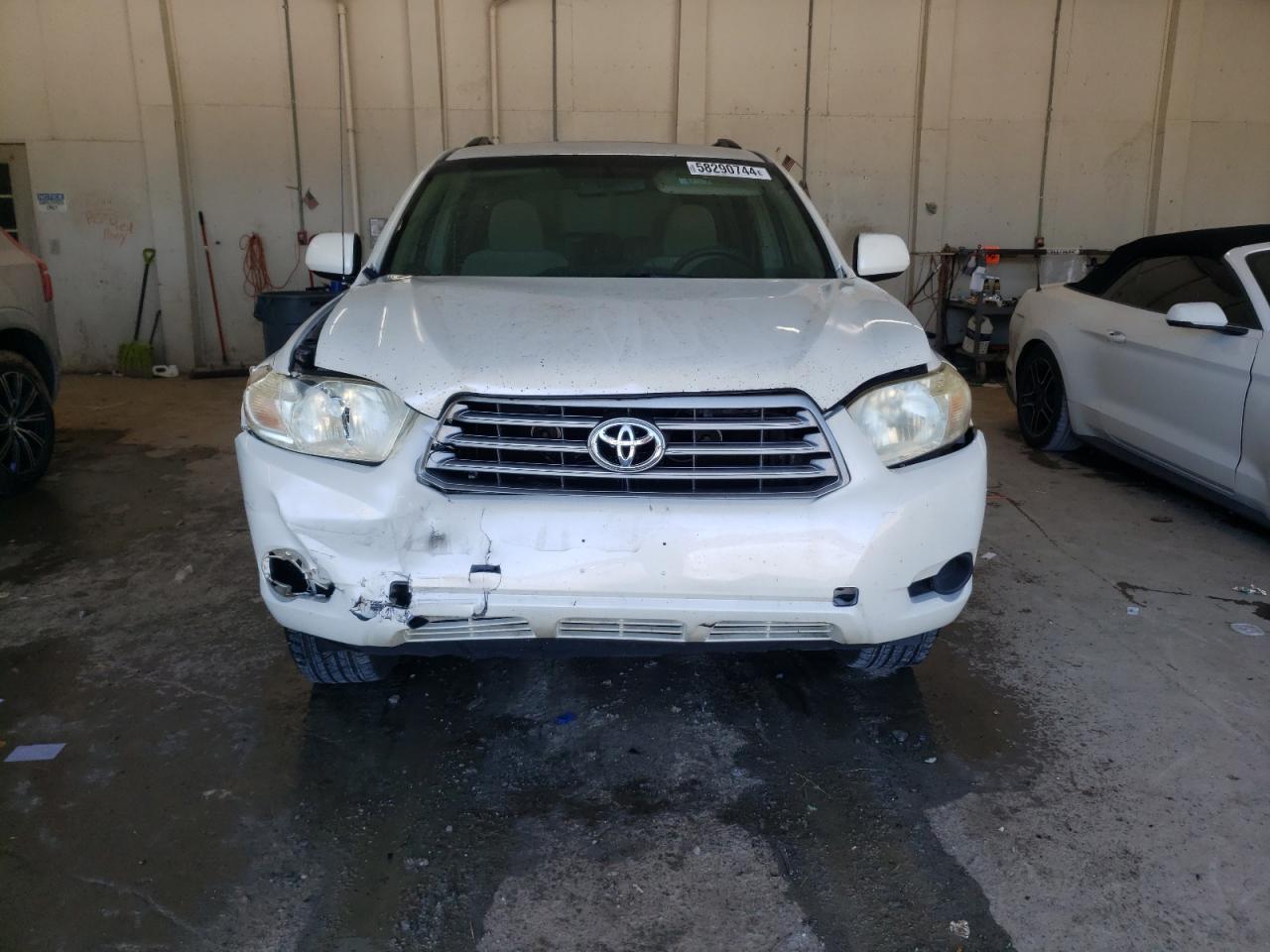 JTEDA41A292000348 2009 Toyota Highlander