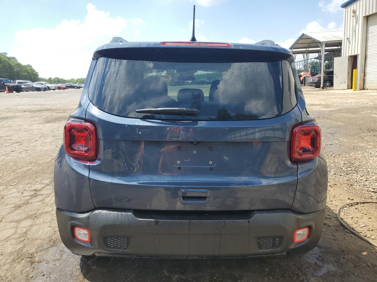 2020 Jeep Renegade Latitude vin: ZACNJABB9LPL34353