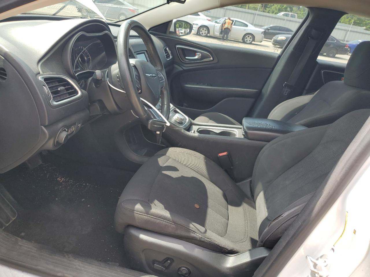 1C3CCCAB3FN680059 2015 Chrysler 200 Limited