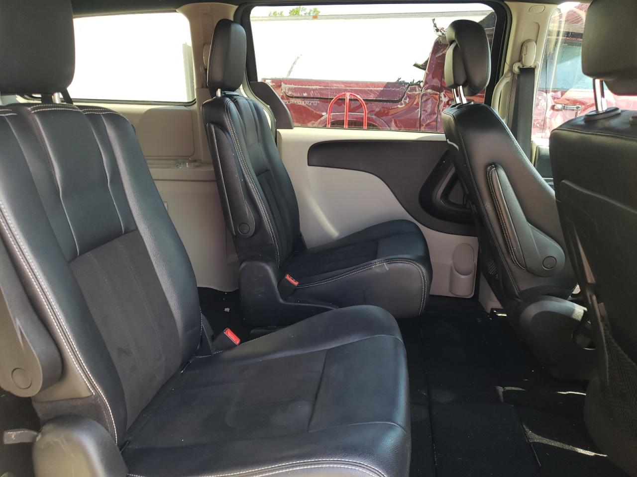 2C4RDGCG4KR775147 2019 Dodge Grand Caravan Sxt