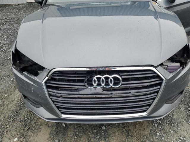 2018 AUDI A3 PROGRES WAUE8GFF2J1055187