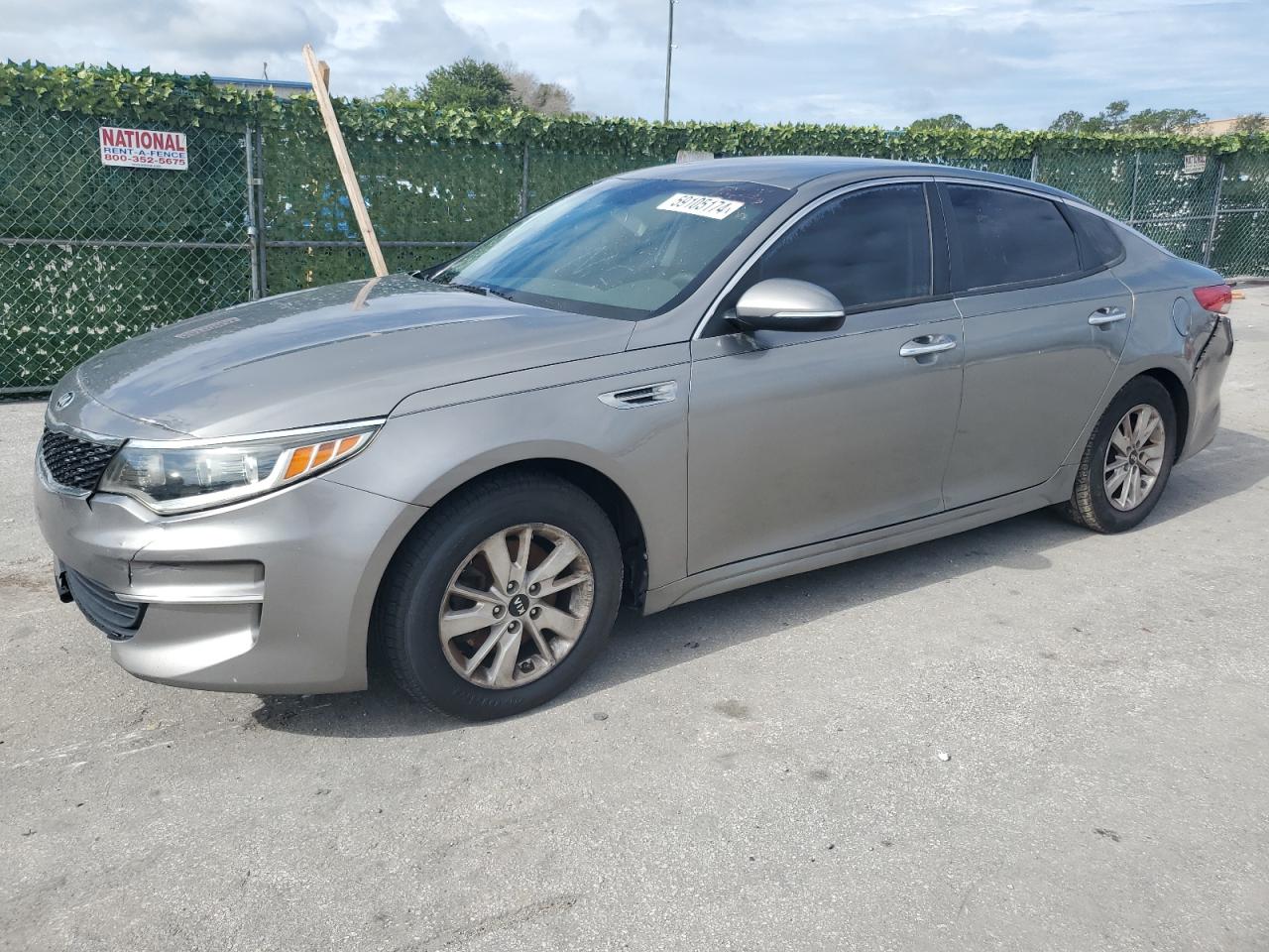 2017 Kia Optima Lx vin: 5XXGT4L34HG166955