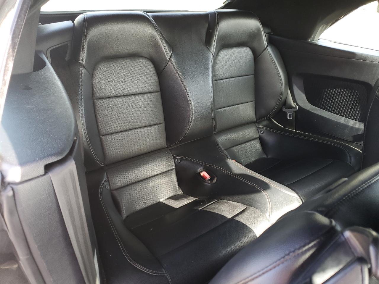 1FATP8UH9L5125471 2020 Ford Mustang