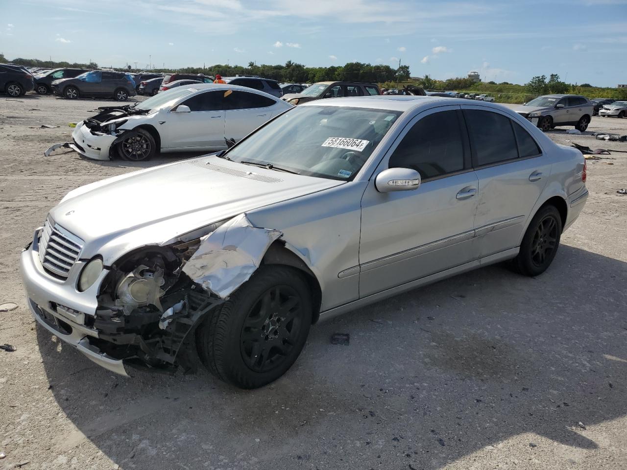 WDBUF56J76A763096 2006 Mercedes-Benz E 350