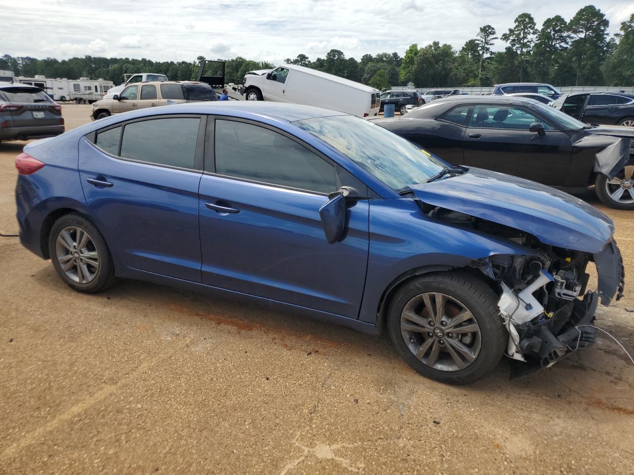 2017 Hyundai Elantra Se vin: 5NPD84LF7HH169996