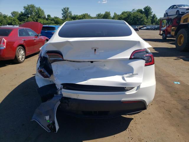 2024 Tesla Model Y VIN: 7SAYGAEE0RF102554 Lot: 60886214