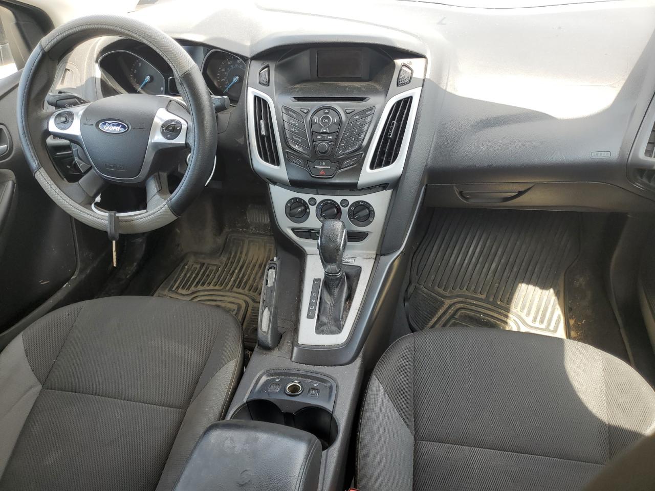 1FADP3F23EL117896 2014 Ford Focus Se