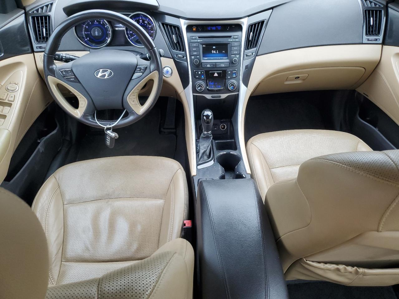 5NPEC4ACXEH832713 2014 Hyundai Sonata Se