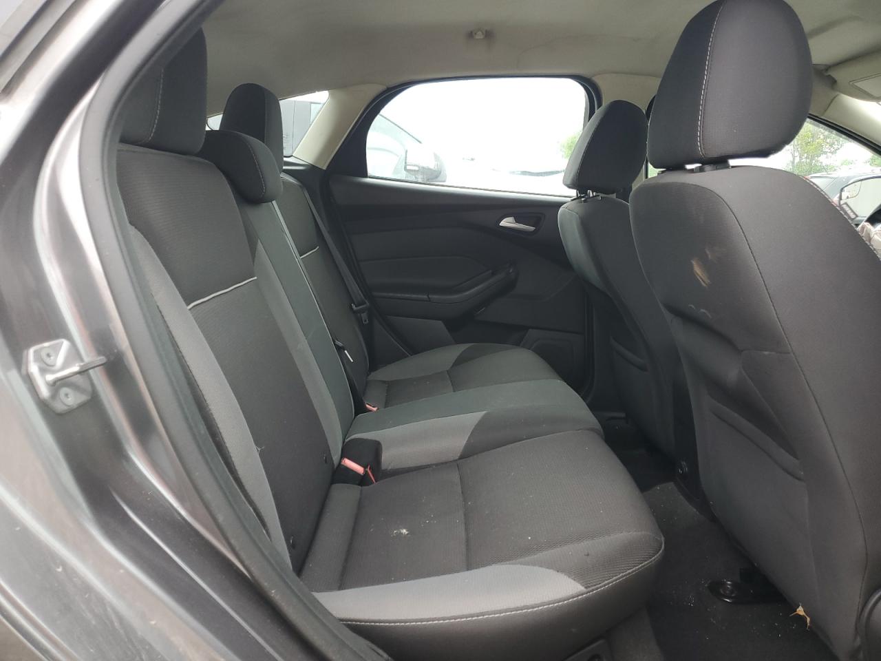 1FADP3K27EL306640 2014 Ford Focus Se