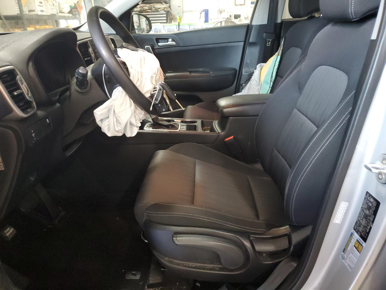 KNDPMCAC6H7161212 2017 Kia Sportage Lx