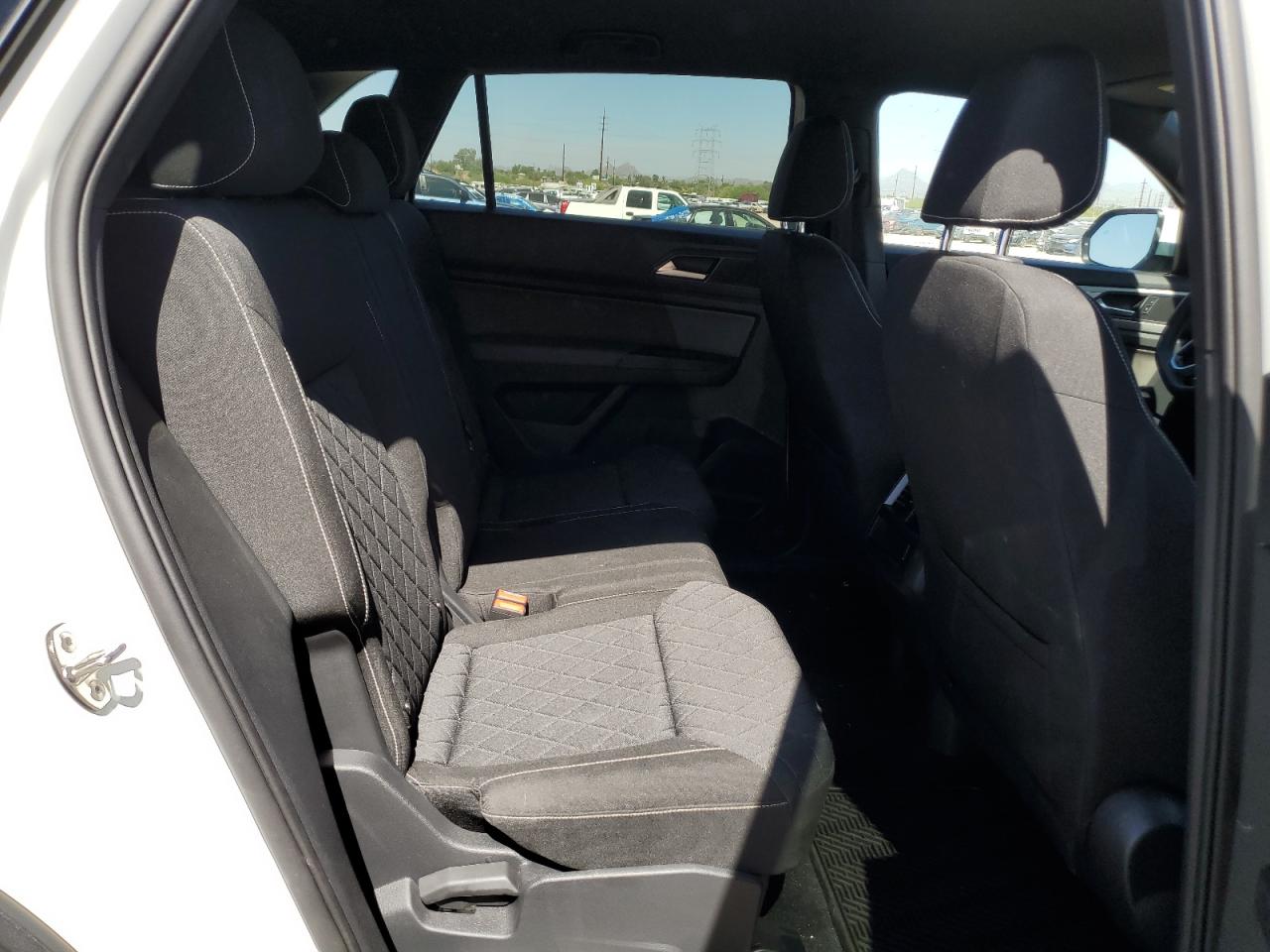 1V2AC2CA1MC208631 2021 Volkswagen Atlas Cross Sport S