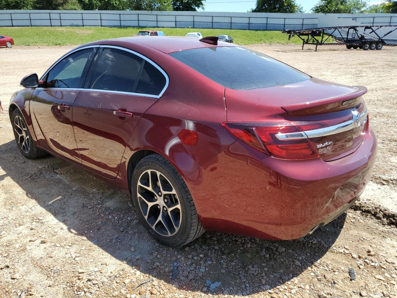 2017 Buick Regal Sport Touring vin: 2G4GL5EX4H9126951