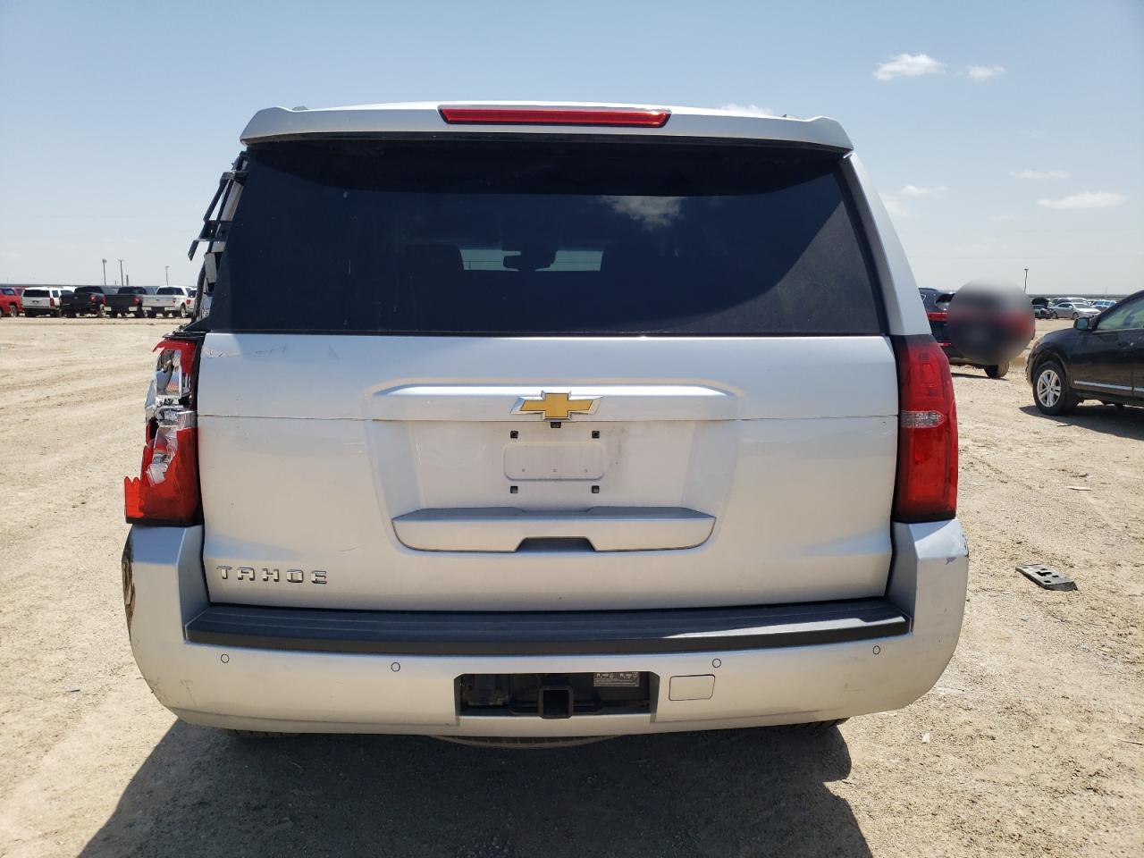 1GNSKBKC5JR164015 2018 Chevrolet Tahoe K1500 Lt