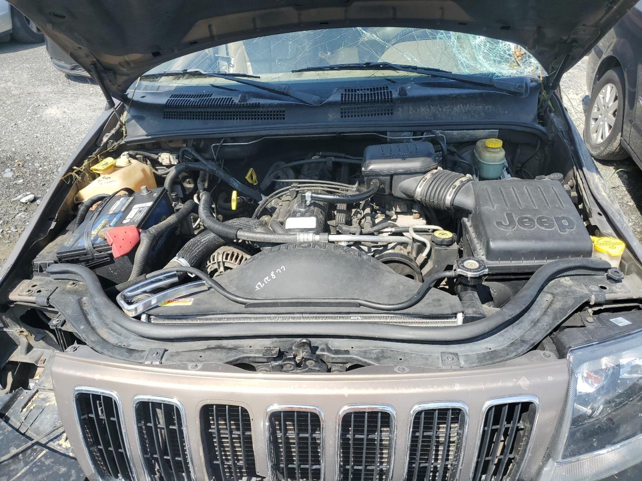 1J4GW58S42C134067 2002 Jeep Grand Cherokee Limited