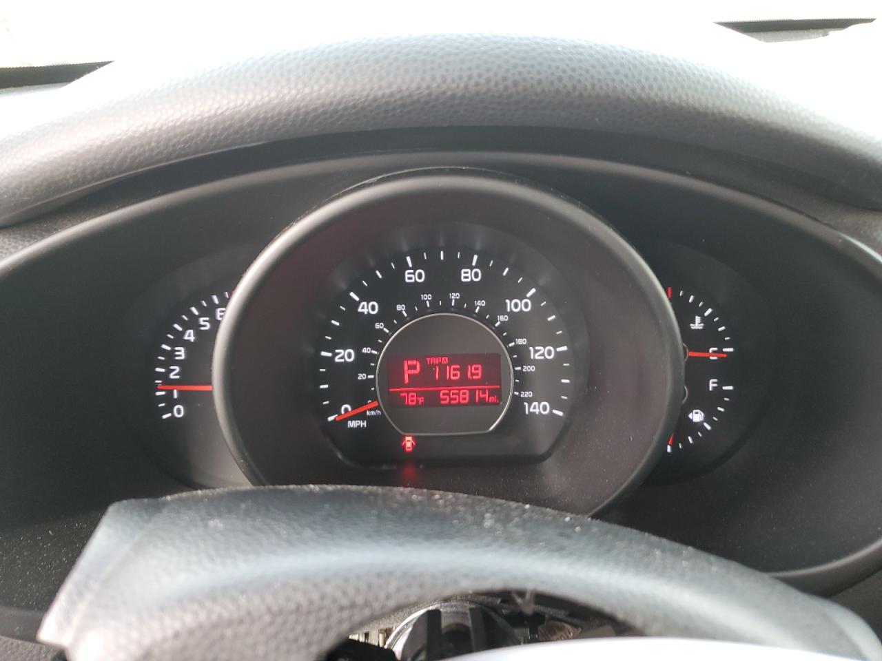 KNDJP3A52J7532645 2018 Kia Soul +