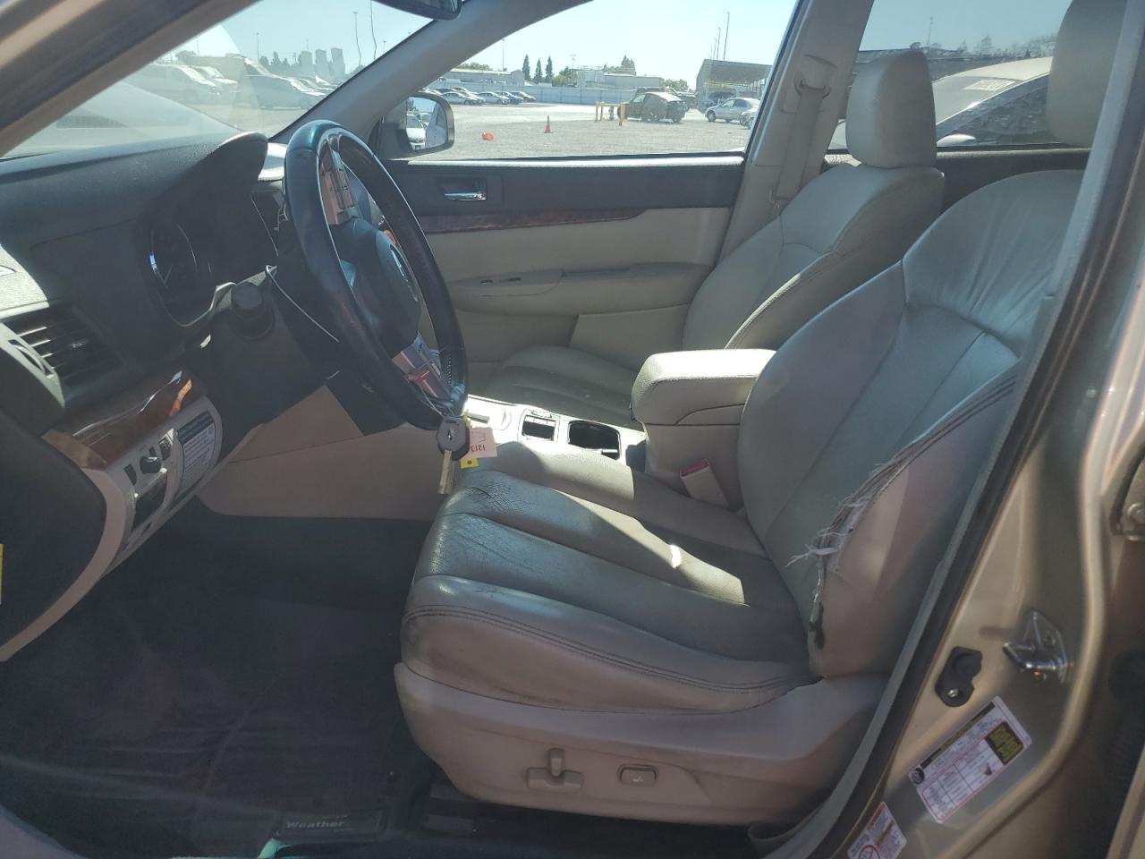 4S4BRBKC1A3346331 2010 Subaru Outback 2.5I Limited