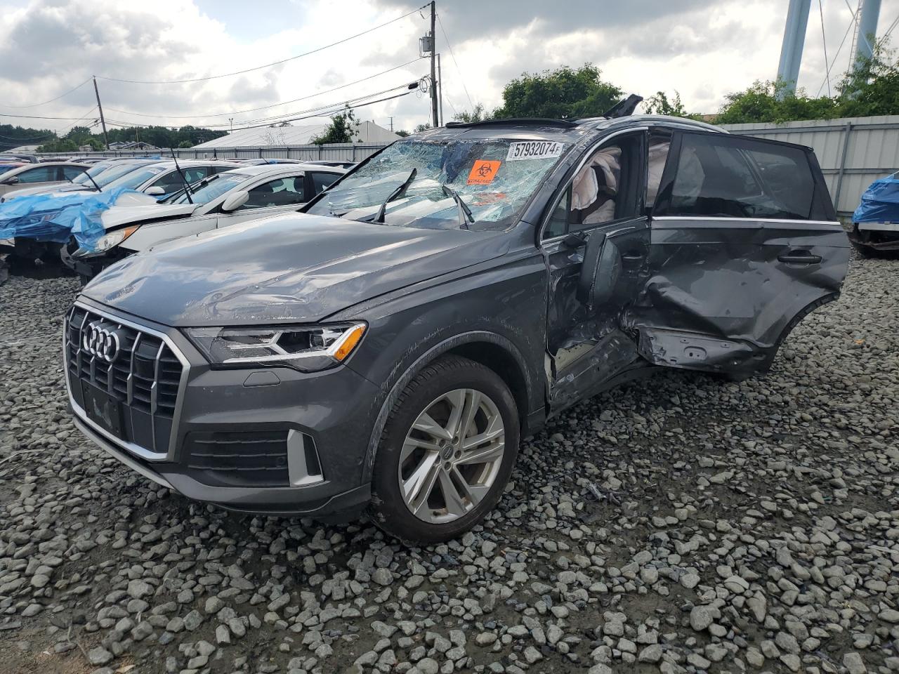 Lot #2720934825 2020 AUDI Q7 PREMIUM