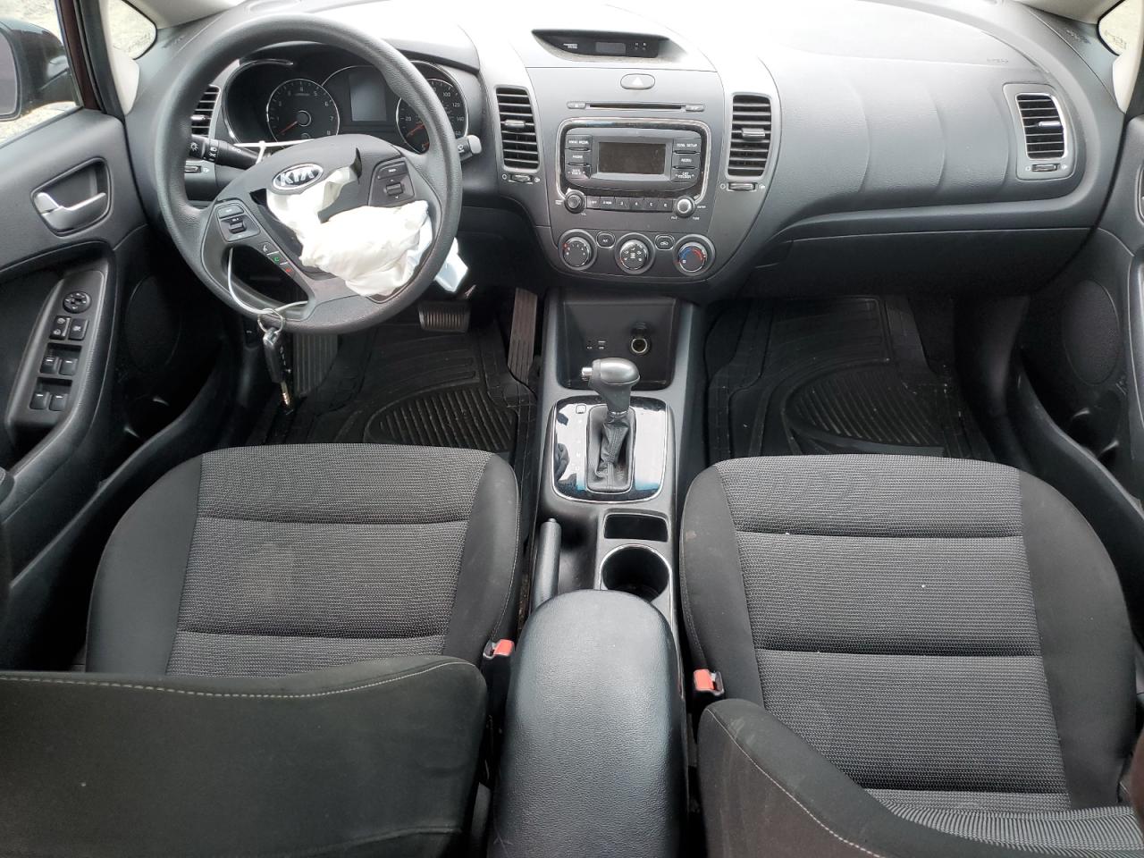 3KPFK4A71HE011440 2017 Kia Forte Lx