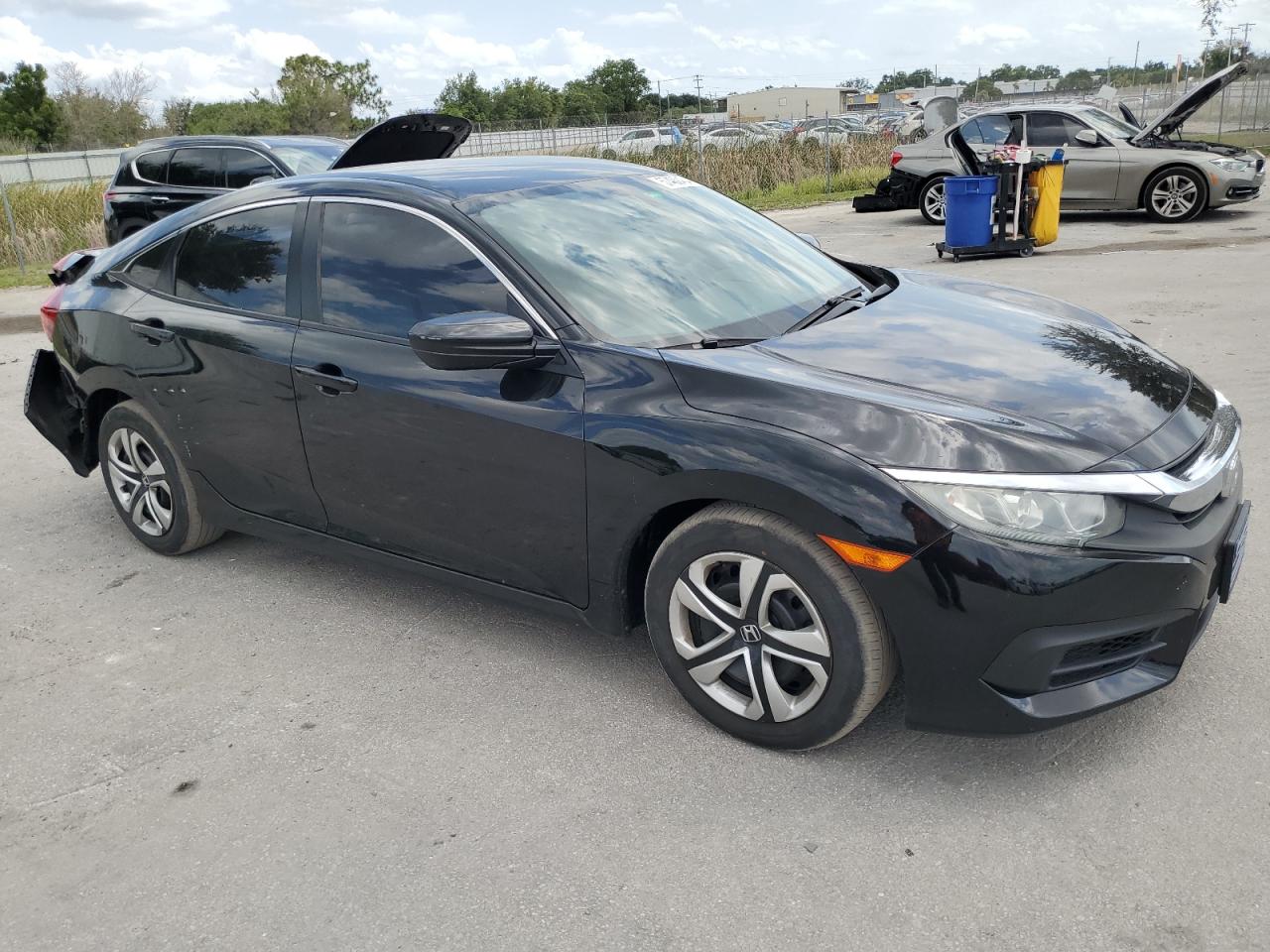 19XFC2F52GE008716 2016 Honda Civic Lx