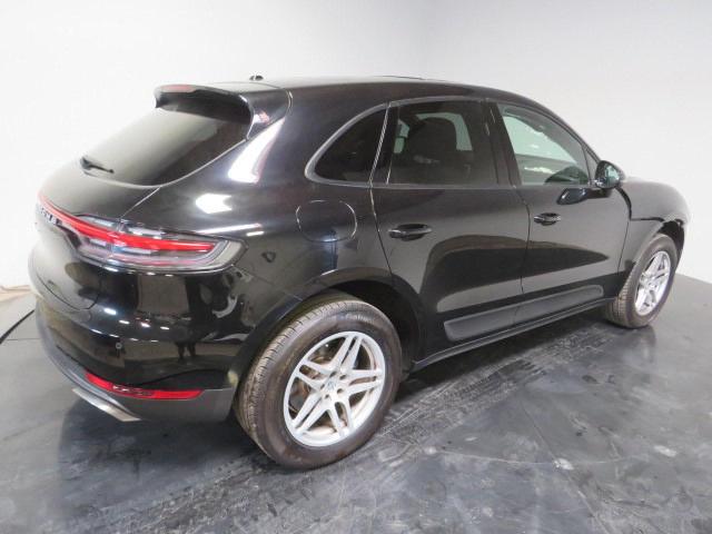 VIN WP1AA2A51MLB05415 2021 Porsche Macan no.4