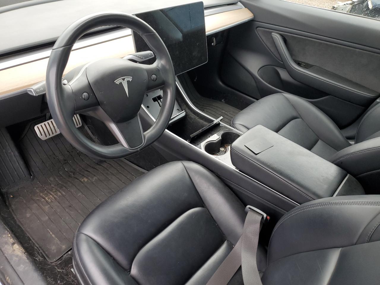 5YJ3E1EB4JF072921 2018 Tesla Model 3