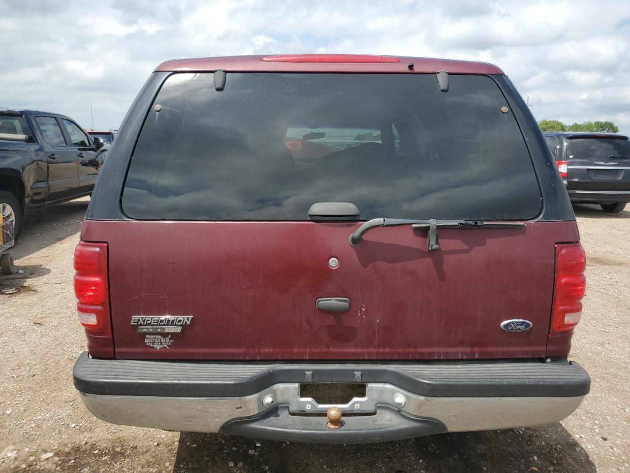 1FMRU1764XLB70457 1999 Ford Expedition