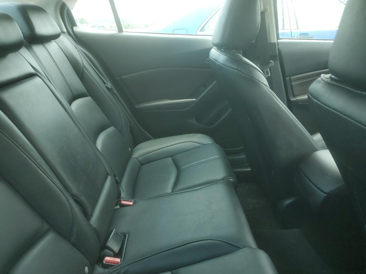 3MZBN1V3XJM159123 2018 Mazda 3 Touring