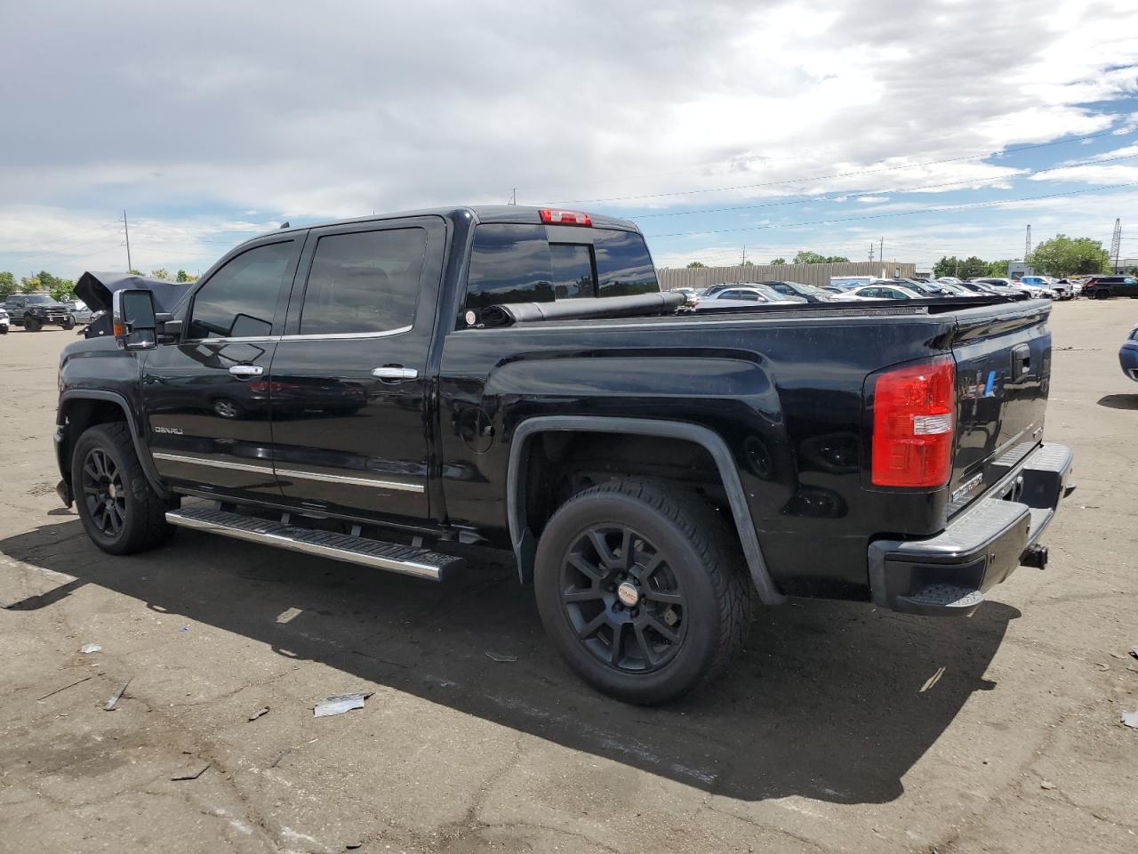 2015 GMC Sierra K1500 Denali vin: 3GTU2WEJ0FG391350