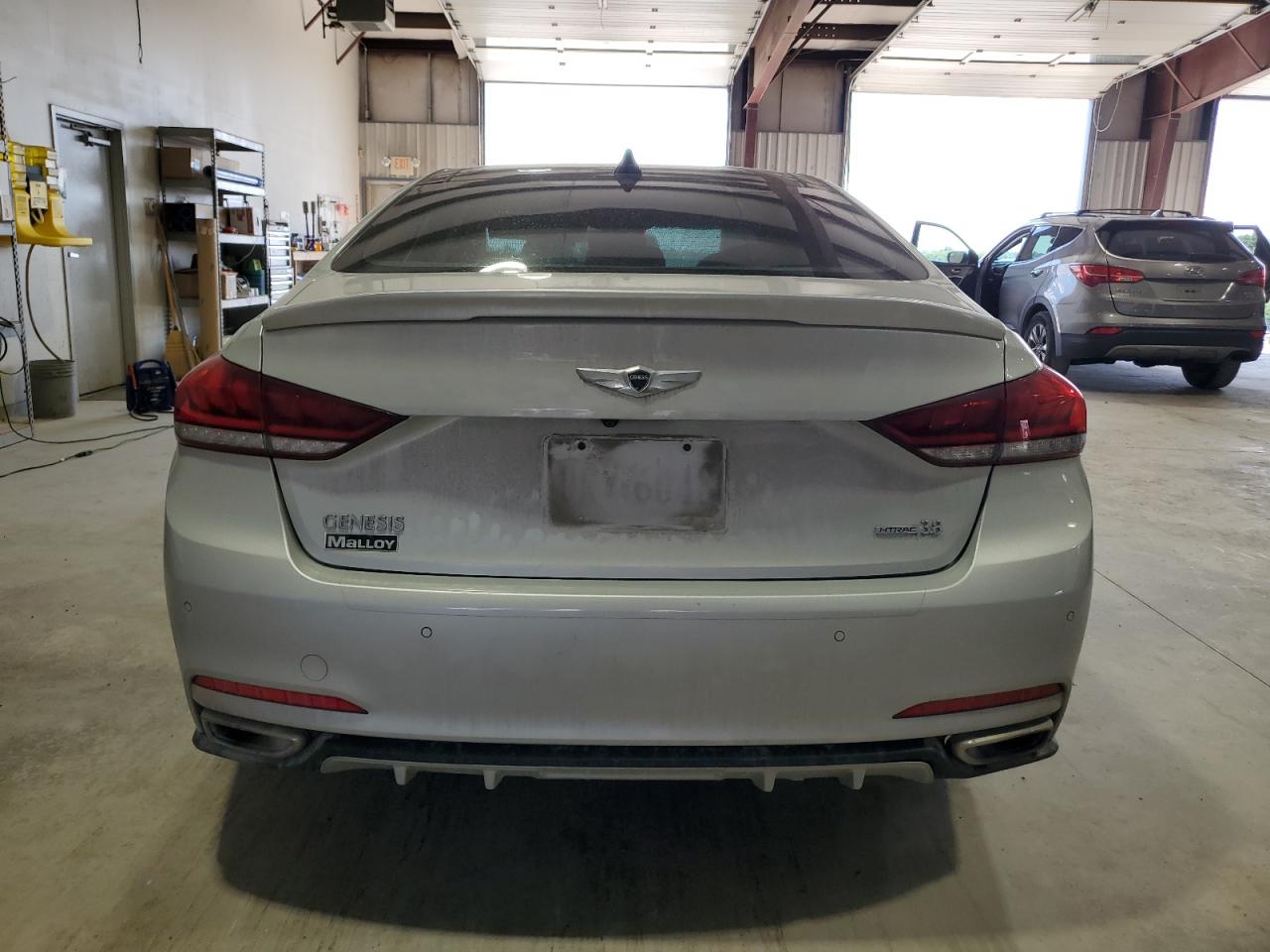 KMHGN4JE6FU068916 2015 Hyundai Genesis 3.8L