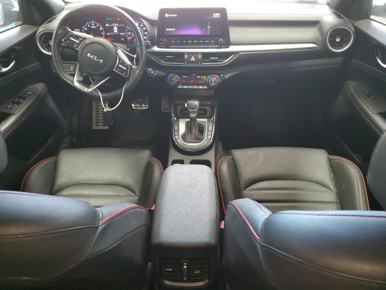 3KPF44AC9NE460108 2022 Kia Forte Gt