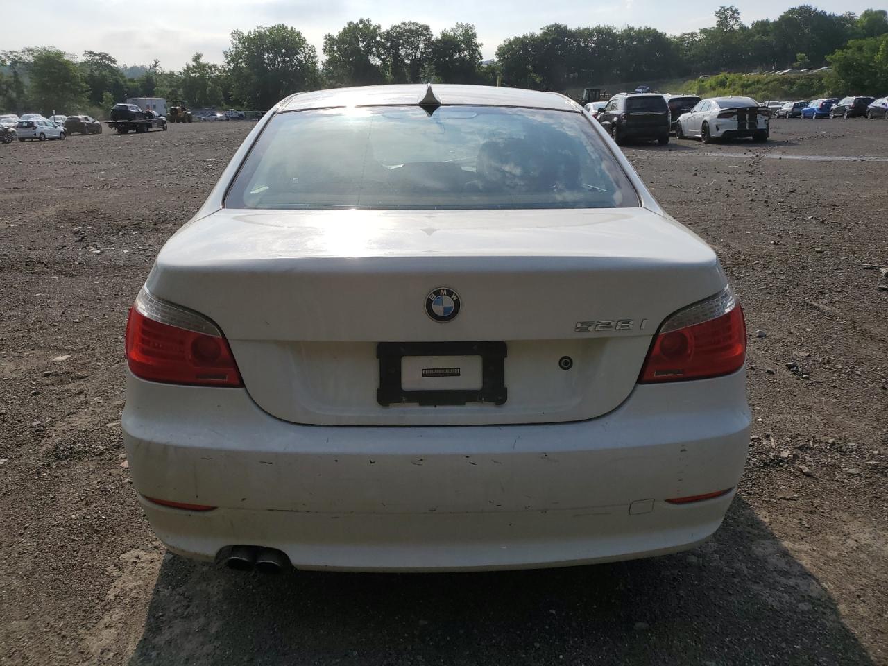 WBANU53529C118462 2009 BMW 528 I