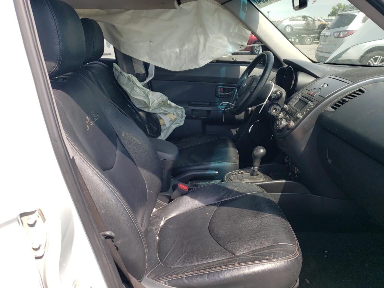 KNDJT2A28A7167576 2010 Kia Soul +