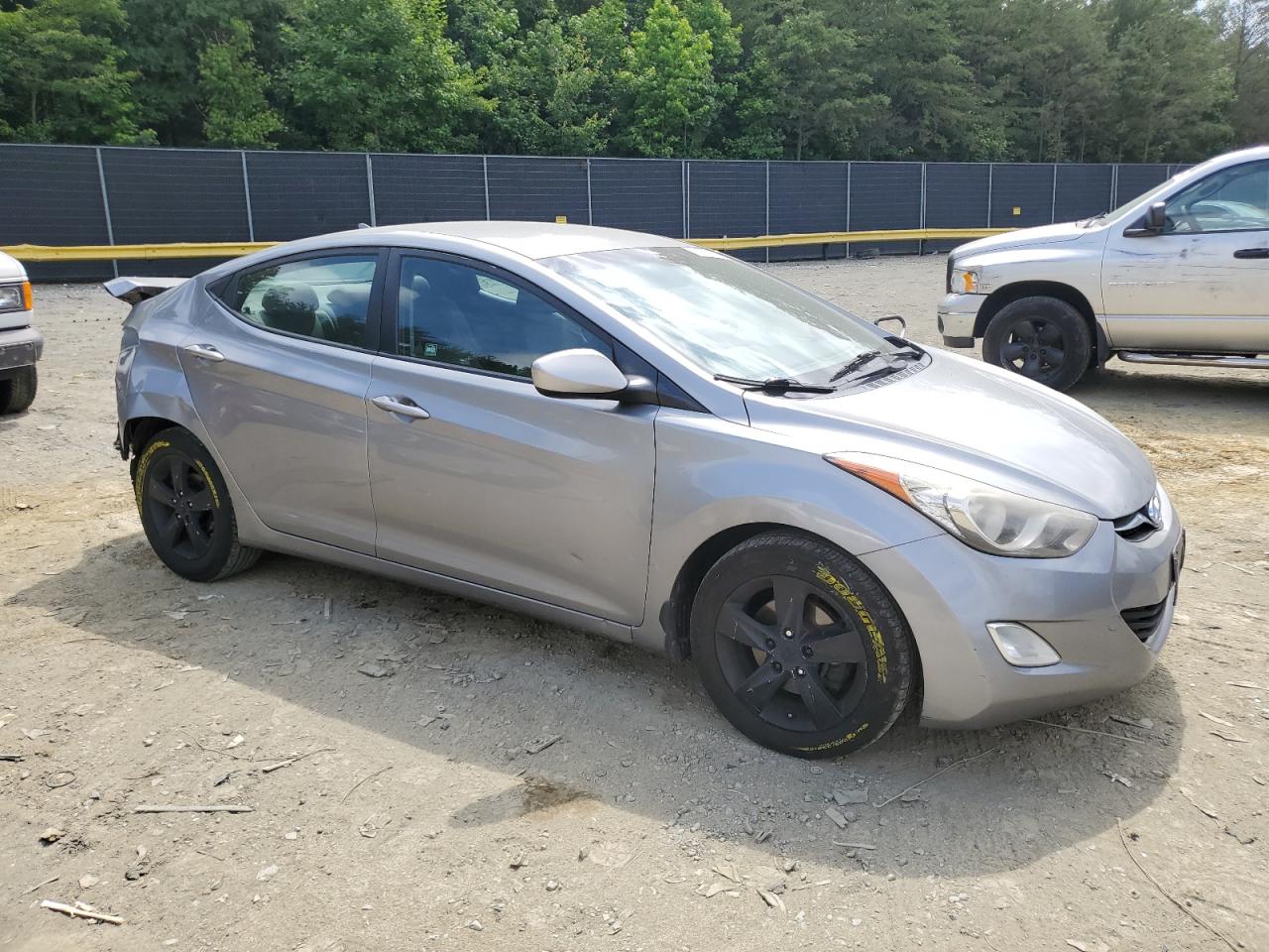 KMHDH4AE8DU775474 2013 Hyundai Elantra Gls