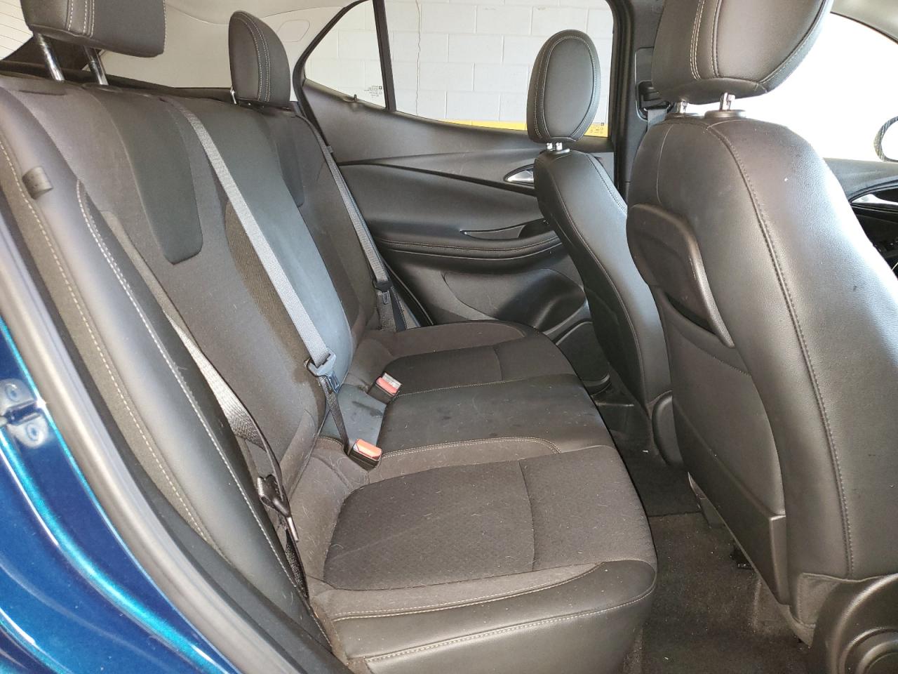 KL4MMCSLXMB051024 2021 Buick Encore Gx Preferred