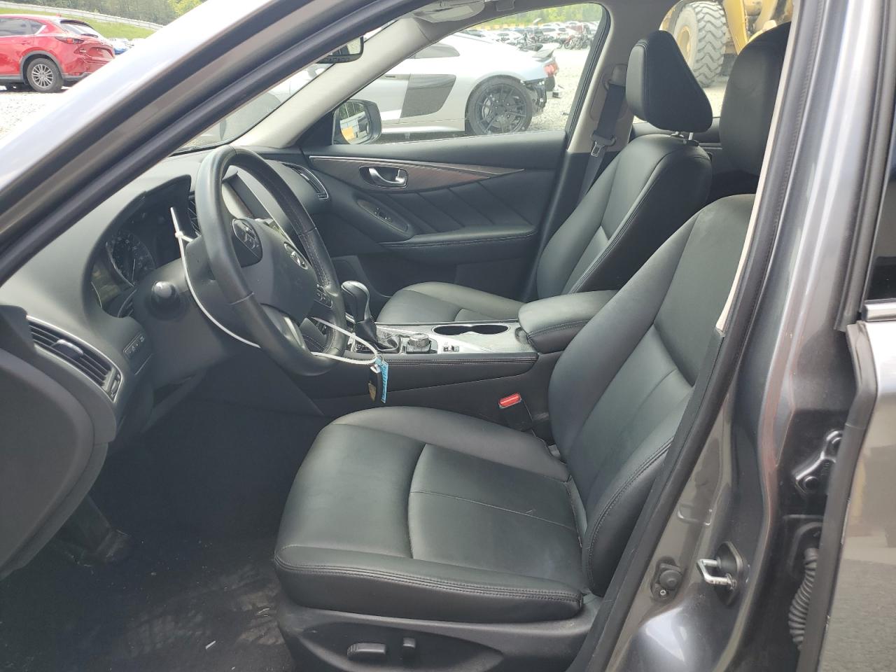 JN1EV7AR7HM839082 2017 Infiniti Q50 Premium