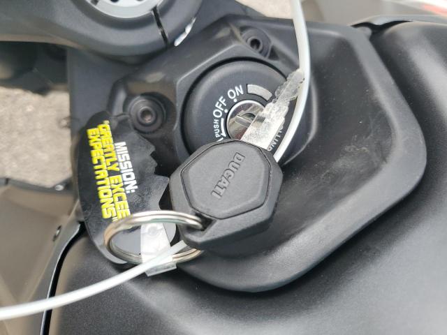 2024 DUCATI MONSTER ZDMMAMDT1RB009158