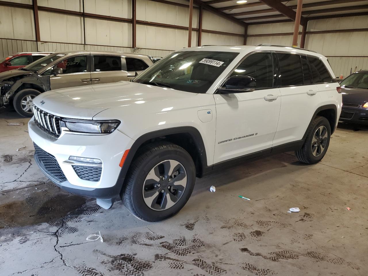 1C4RJYB69R8957729 2024 Jeep Grand Cherokee Limited 4Xe 1C4RJYB69R8957729 2024 Jeep Grand Cherokee Limited 4Xe
