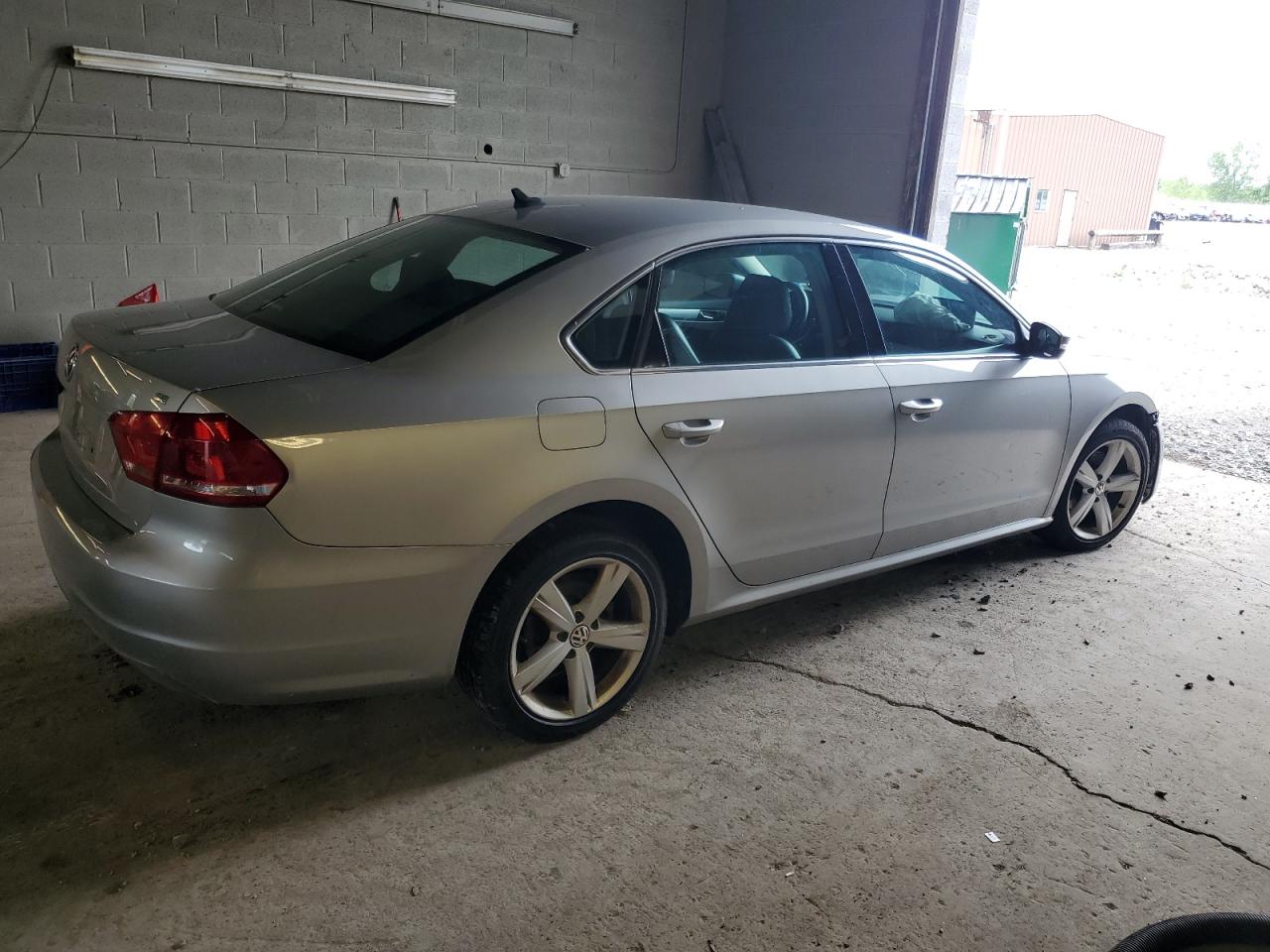 1VWBP7A33DC096276 2013 Volkswagen Passat Se