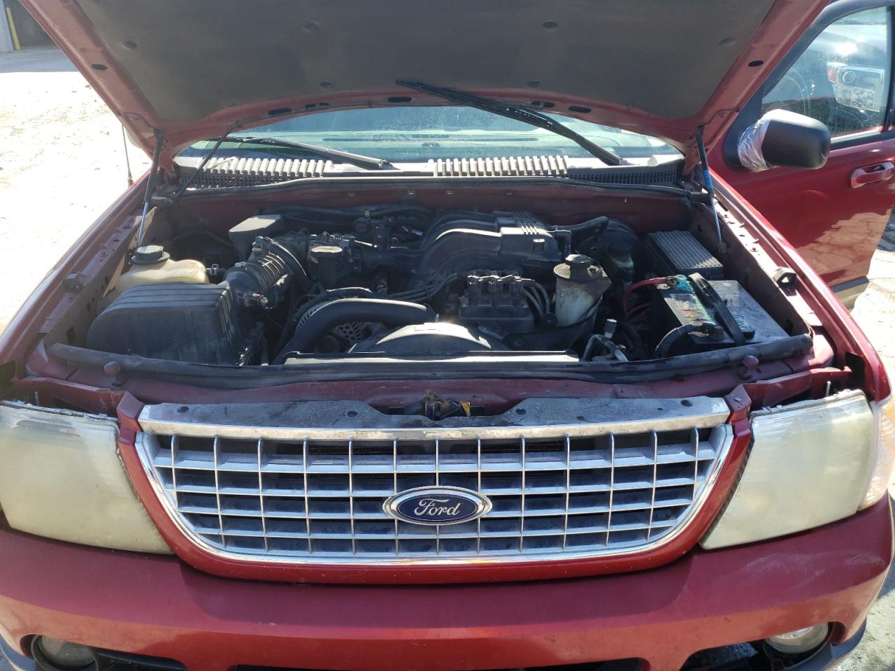 1FMZU63K54UC18019 2004 Ford Explorer Xlt