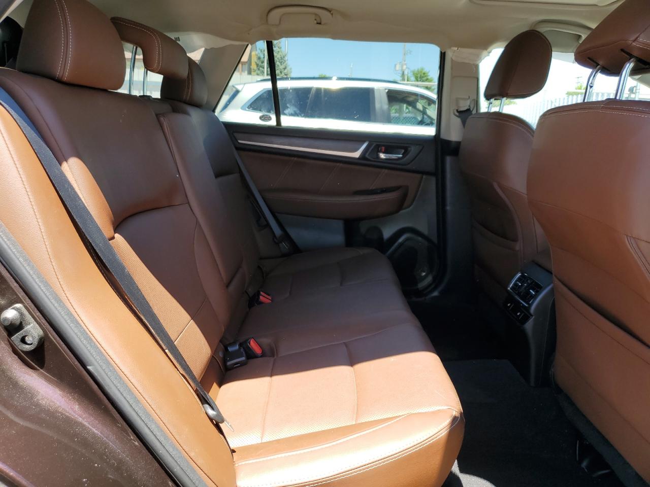 4S4BSATC5H3213465 2017 Subaru Outback Touring