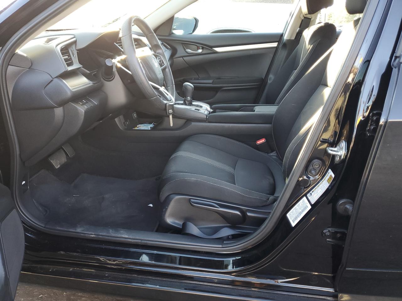 19XFC2F6XKE026222 2019 Honda Civic Lx 19XFC2F6XKE026222 2019 Honda Civic Lx