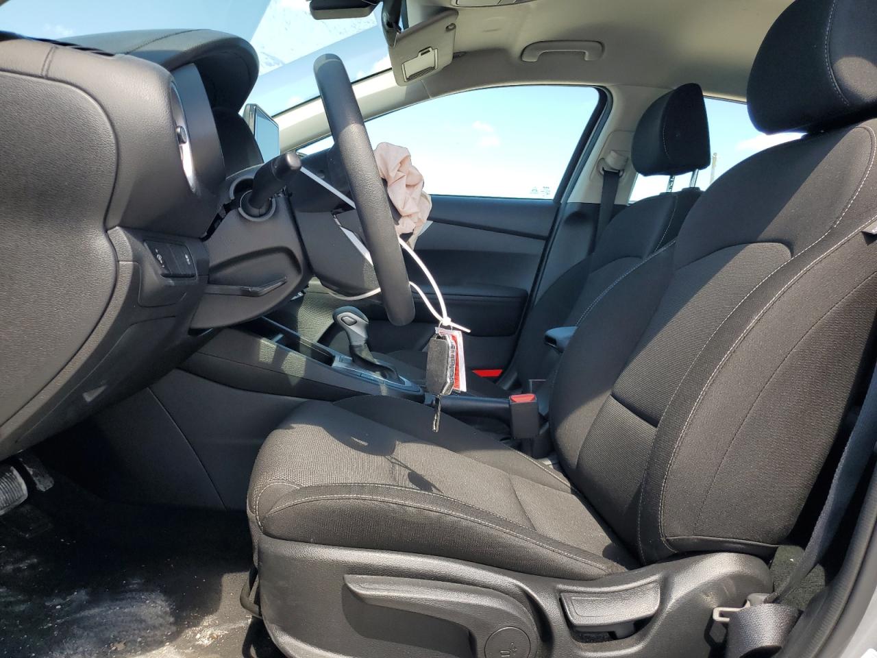 3KPF24AD8PE582962 2023 Kia Forte Lx