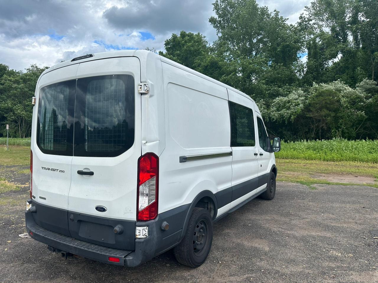 2016 Ford Transit T-250 vin: 1FTYR2CG8GKB40907